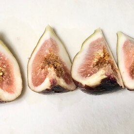 簡単 いちじくの切り方 むき方 レシピ 作り方 By くろみつきなこもち 楽天レシピ 簡単 いちじくの切り方 むき方 レシピ 作り方 By くろみつきなこもち 楽天レシピ